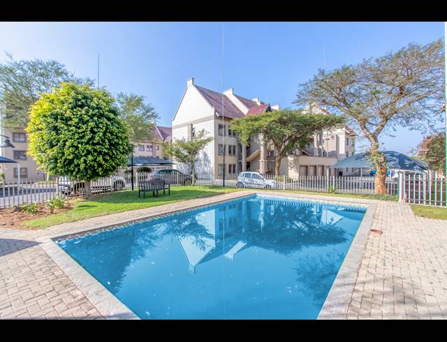 2 BEDROOM APARTMENT FOR SALE IN SUNDOWNER